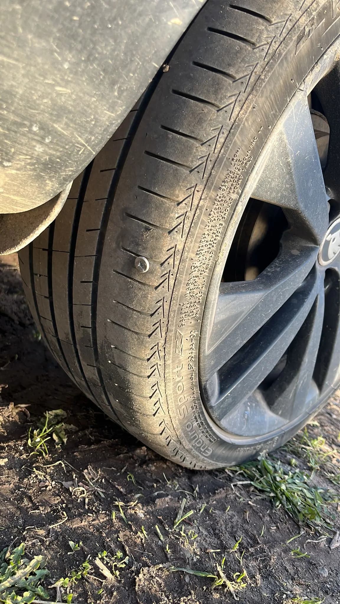 Tyre puncture from a screw — repaired or replaced kerbside in Dundee